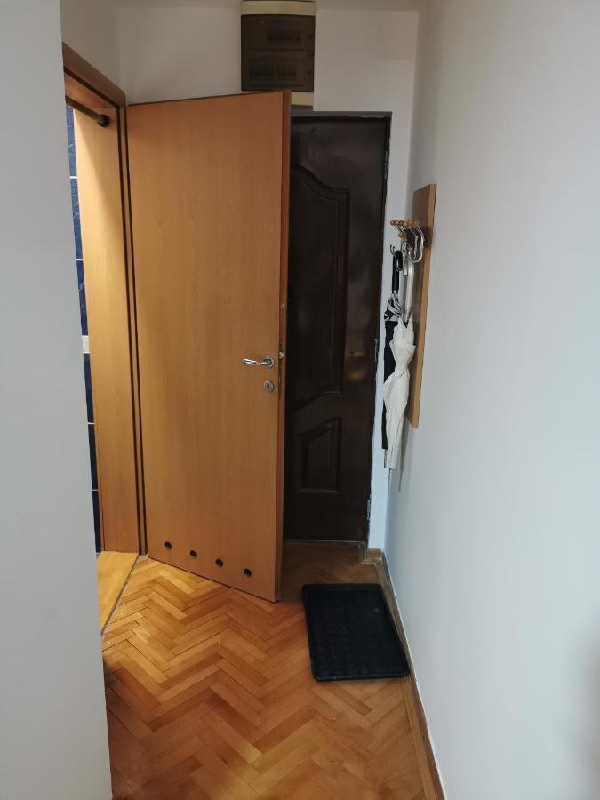 Appartamento Mansarda Kraljevo Esterno foto