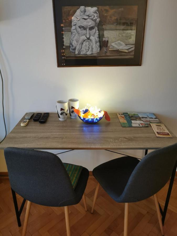 Appartamento Mansarda Kraljevo Esterno foto